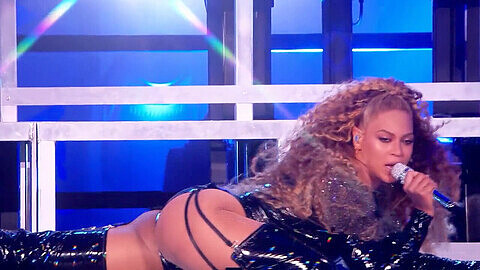 Public, celeb, beyonce thong